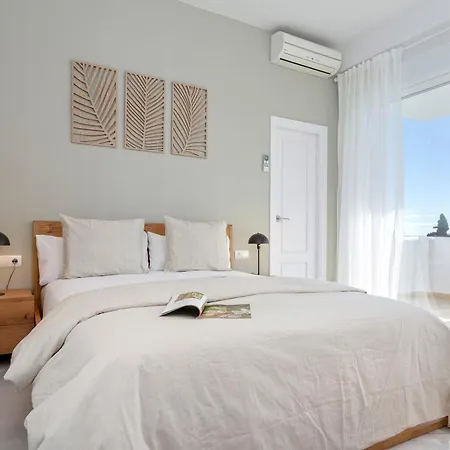 Genteel Royal Garden Appartement